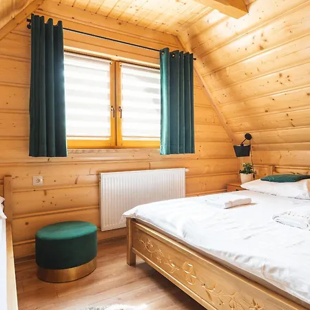 Alpehytte Krupa Przy Termach Chocholow