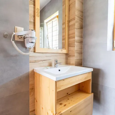 Krupa Przy Termach * Chocholow